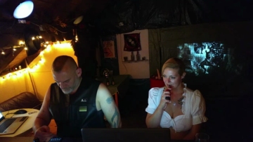 NIPCouple 03-09-2021 Topless 